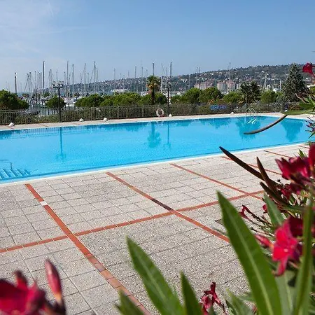 Holiday home Floating Sea House Kahne *