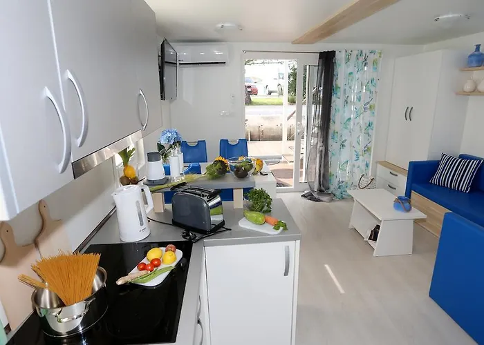 Floating Sea House Kahne Tatil Evi *