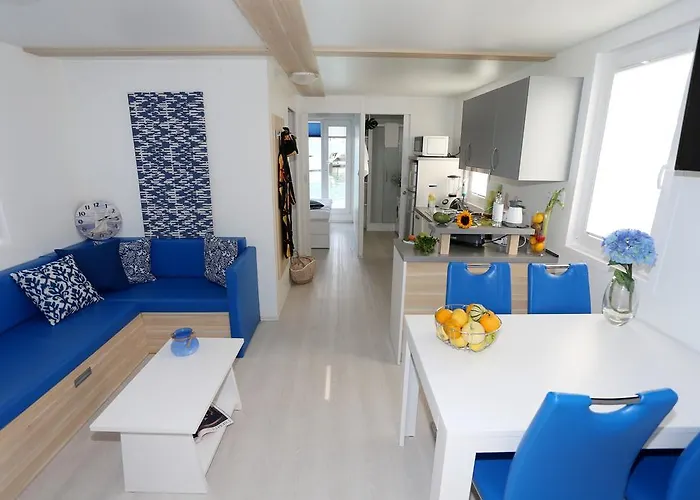 Floating Sea House Kahne Tatil Evi *