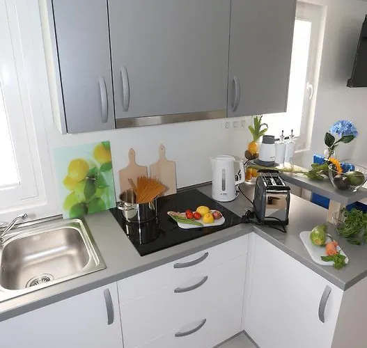 Floating Sea House Kahne *