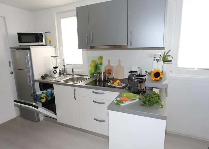 Floating Sea House Kahne Tatil Evi