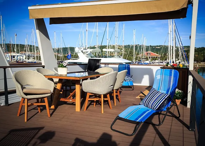 Tatil Evi Floating Sea House Kahne